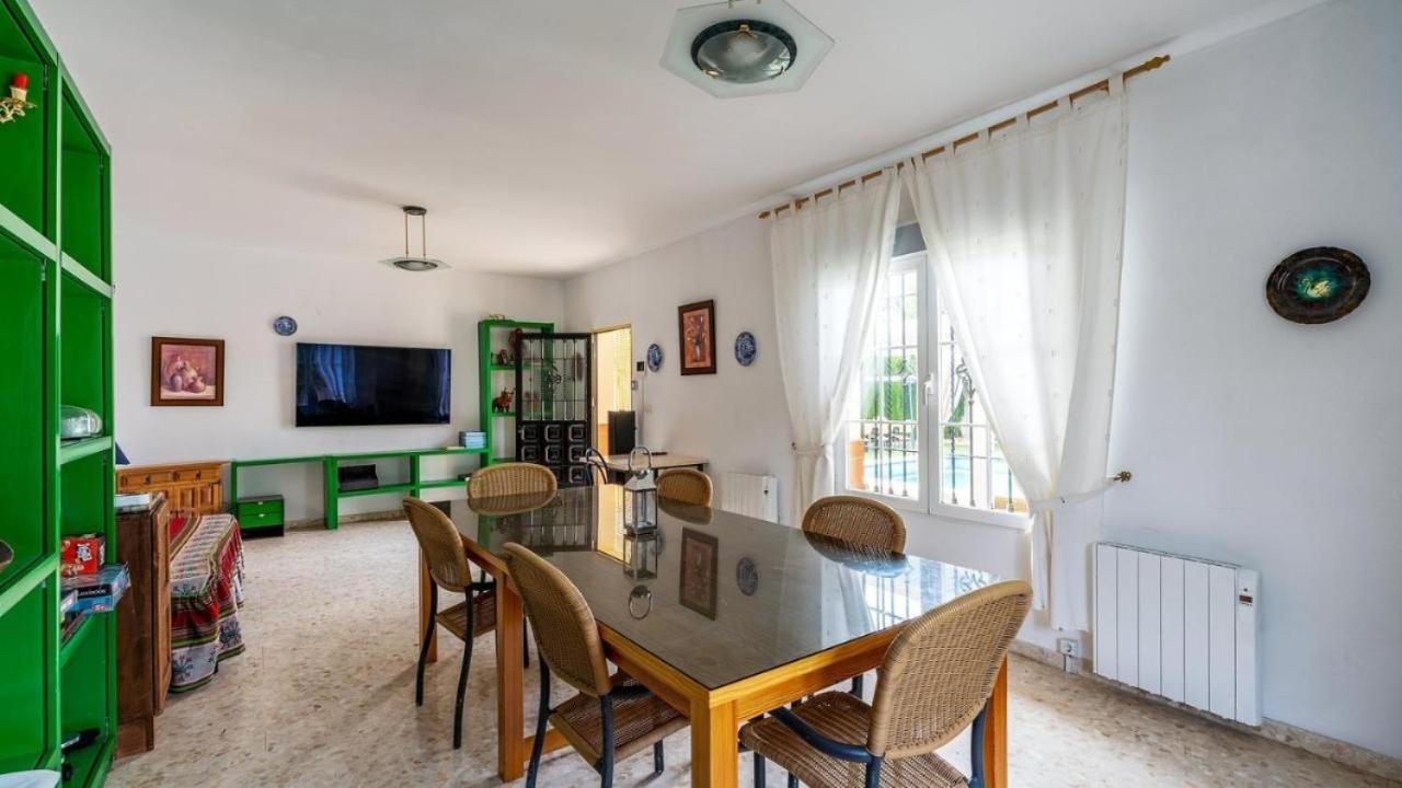 Villa De La Acacia Gojar Eksteriør billede