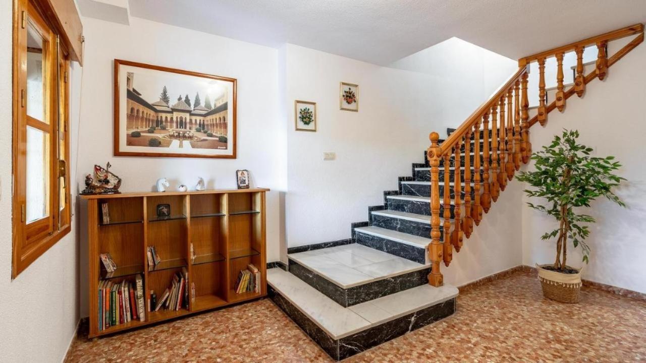 Villa De La Acacia Gojar Eksteriør billede