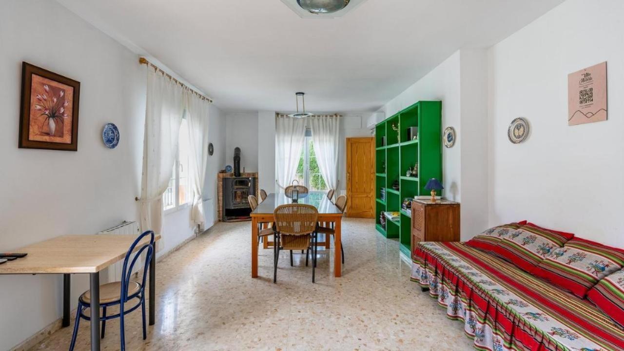 Villa De La Acacia Gojar Eksteriør billede