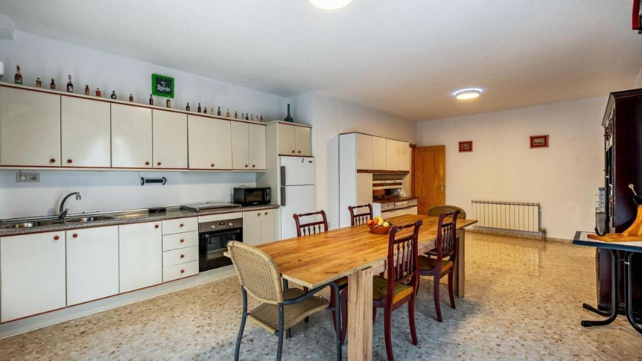 Villa De La Acacia Gojar Eksteriør billede